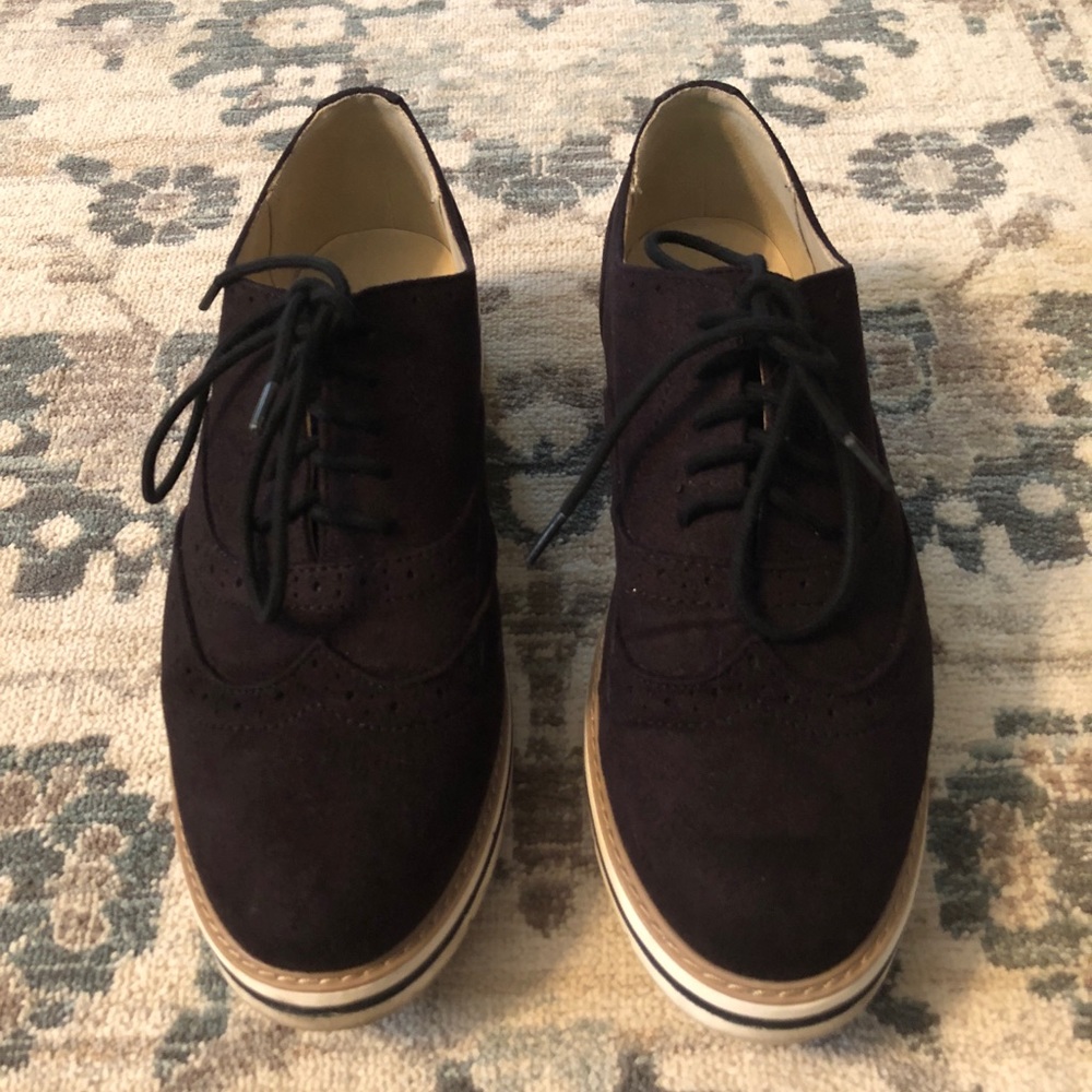 Soda White Bottom Oxford Shoes